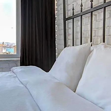 Hotel Maravilloso Galata 3*